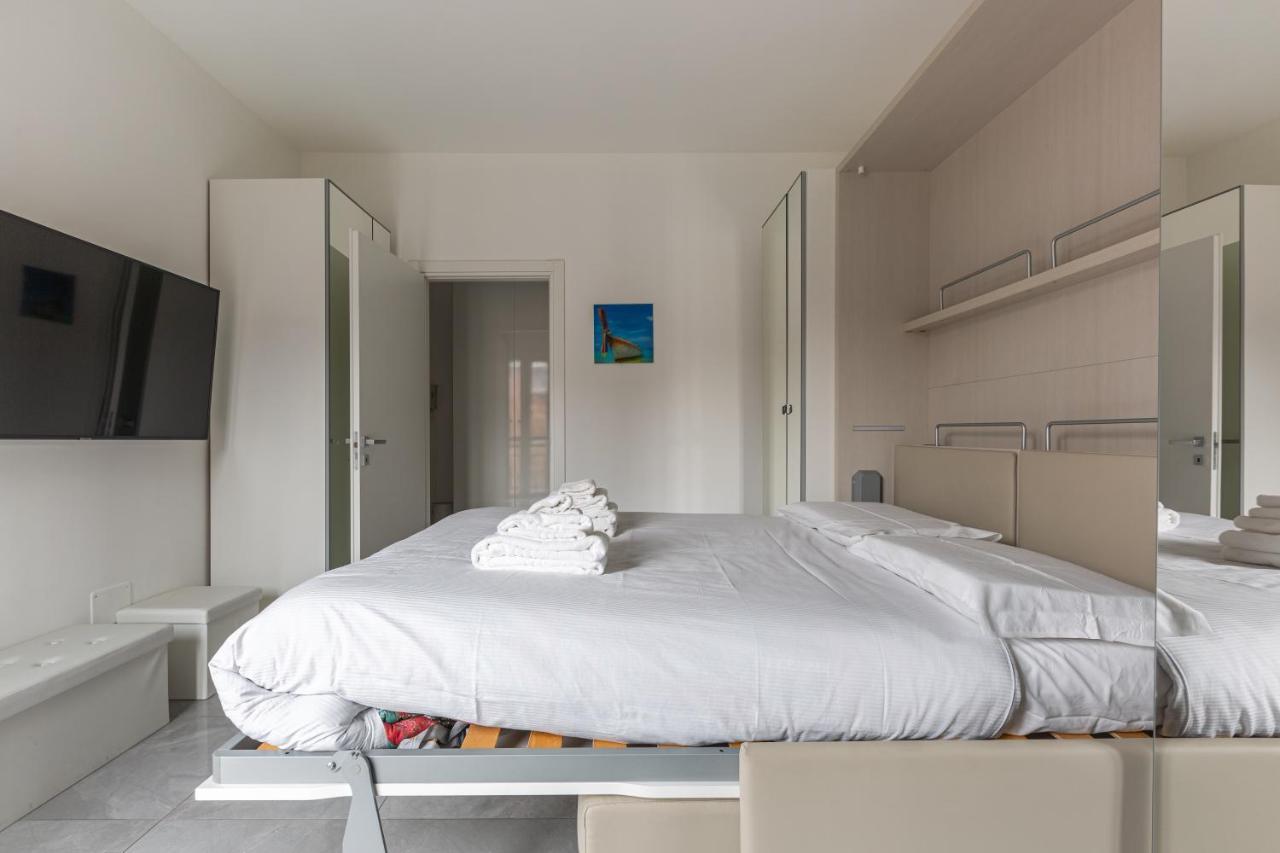 Bnbutler - Largo Promessi Sposi - Moderno E Confortevole Milan Exterior photo